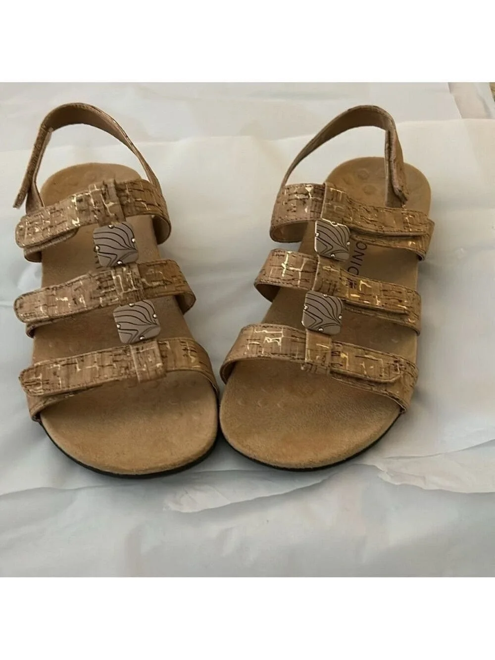 Vionic Amber Sandal with Adjustable Straps